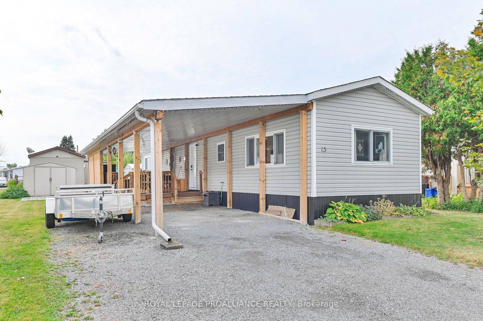 15-finch-lane-quinte-west-ontario-x12422007