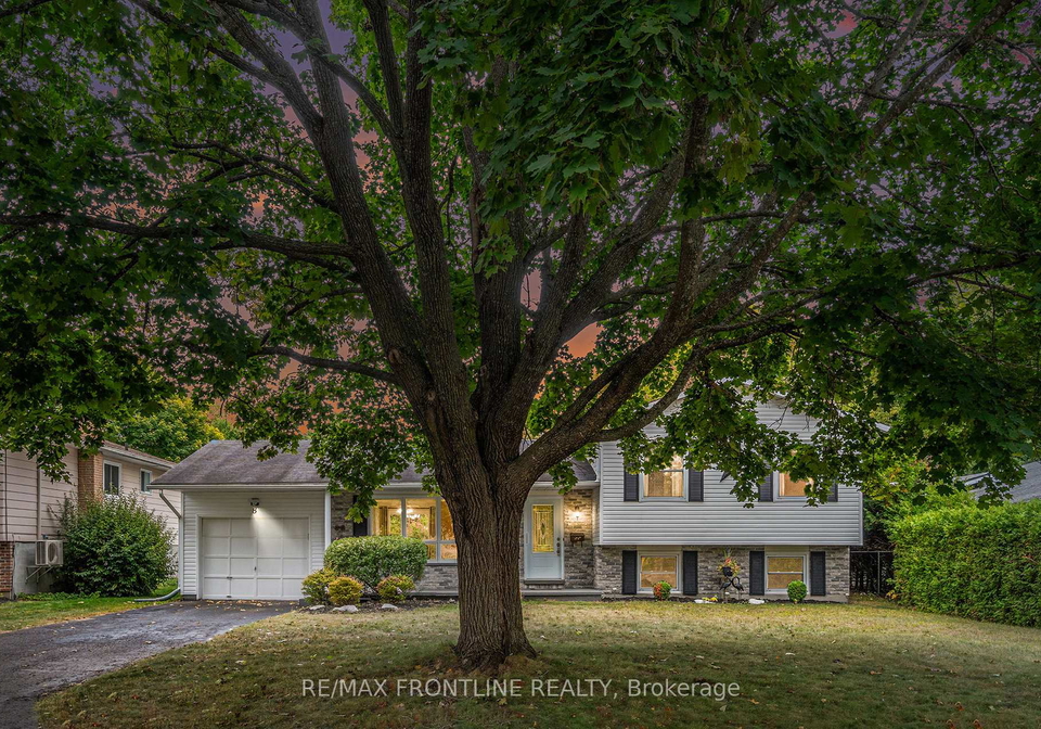 8-tysick-avenue-perth-ontario-x12422274