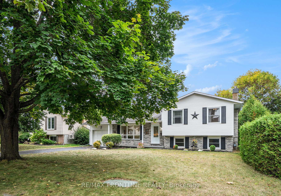 8-tysick-avenue-perth-ontario-x12422274