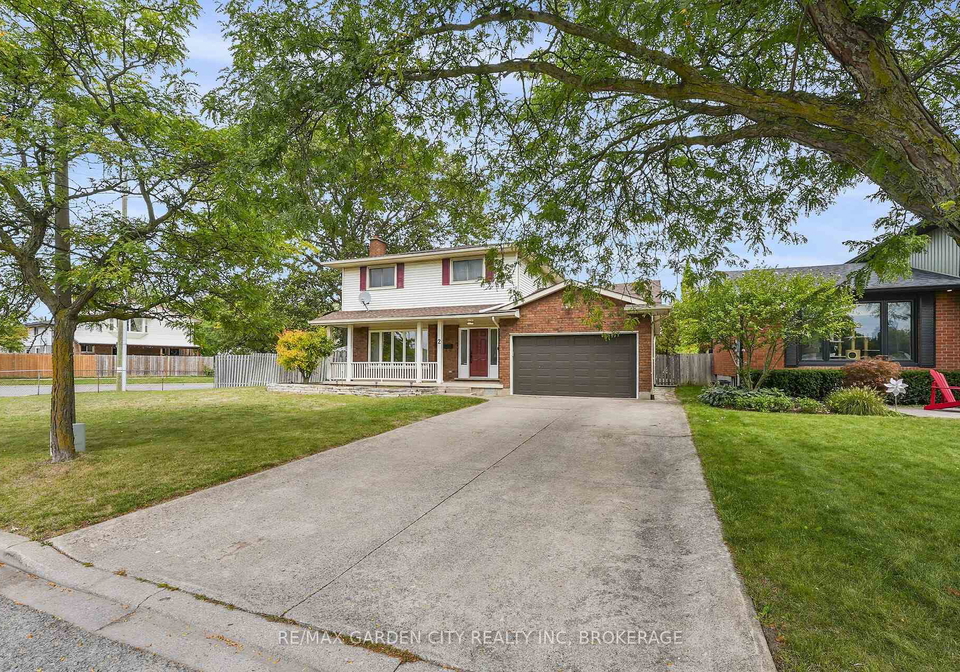2-the-meadows-street-st-catharines-ontario-x12422817