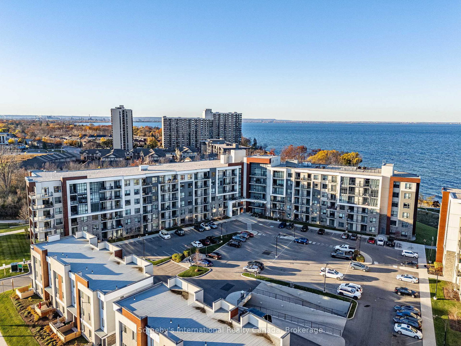 125-shoreview-place-hamilton-ontario-x12422877