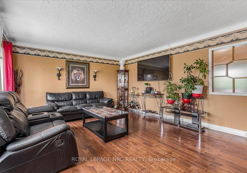 16-dunraven-avenue-st-catharines-ontario-x12422889