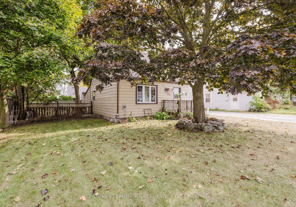 8-johnson-road-quinte-west-ontario-x12422922