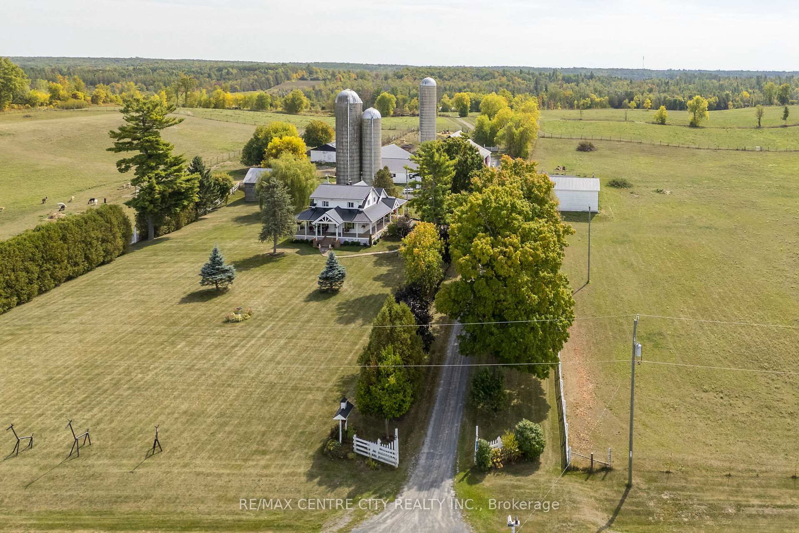 19152-county-road-25-south-glengarry-ontario-x12422930