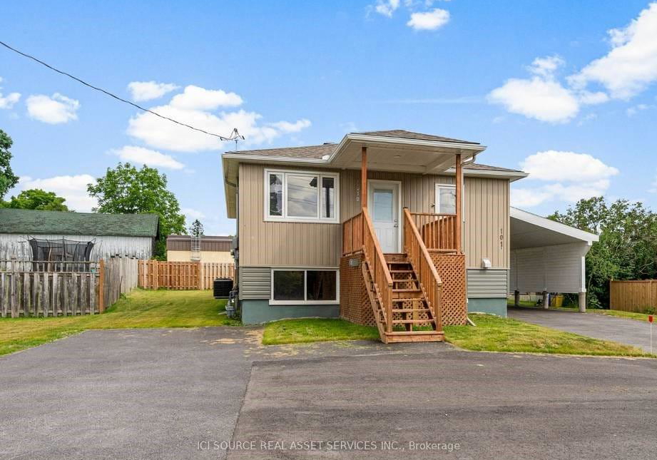101-main-street-e-mississippi-mills-ontario-x12422951