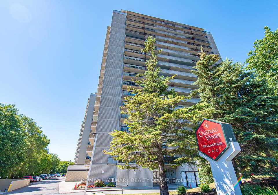 158-c-mcarthur-avenue-ottawa-ontario-x12422993