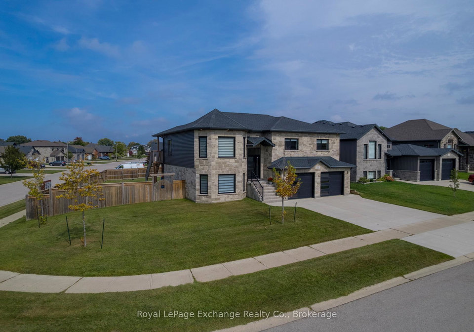 31-lakefield-drive-kincardine-ontario-x12422995