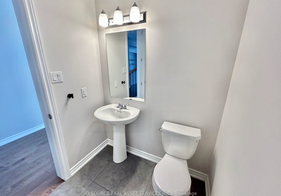 106-equitation-circle-ottawa-ontario-x12423012
