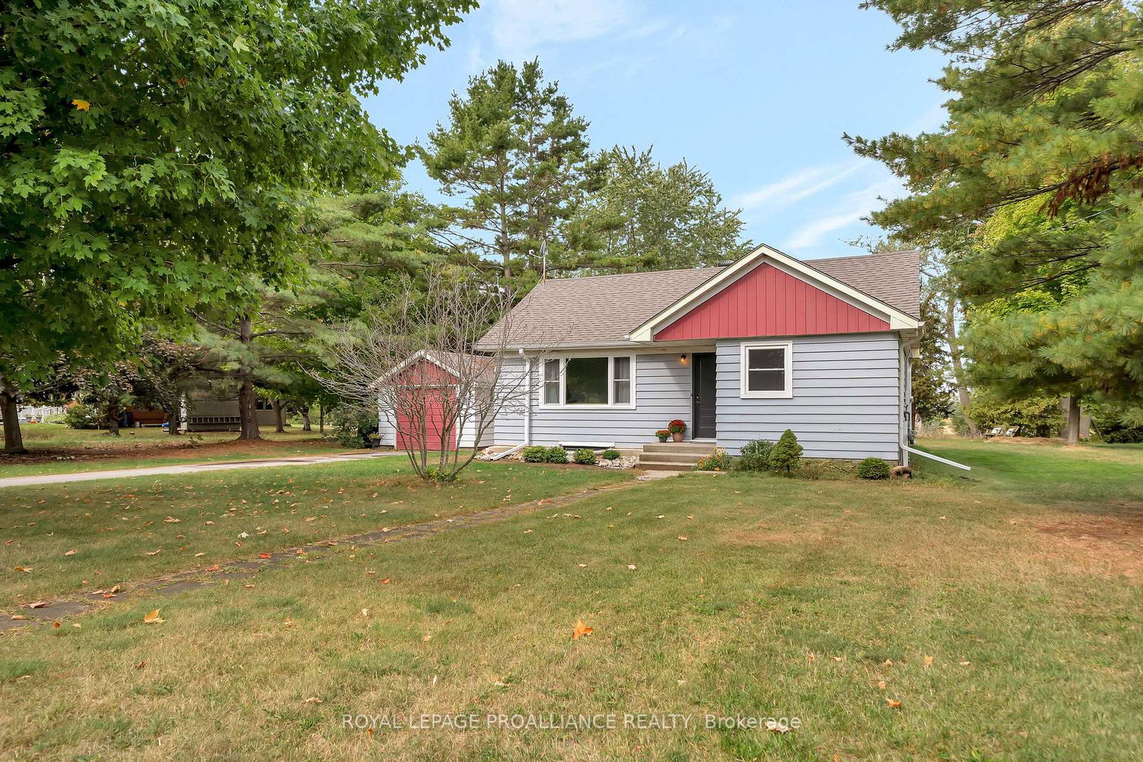 1446-county-road-12-prince-edward-county-ontario-x12423043