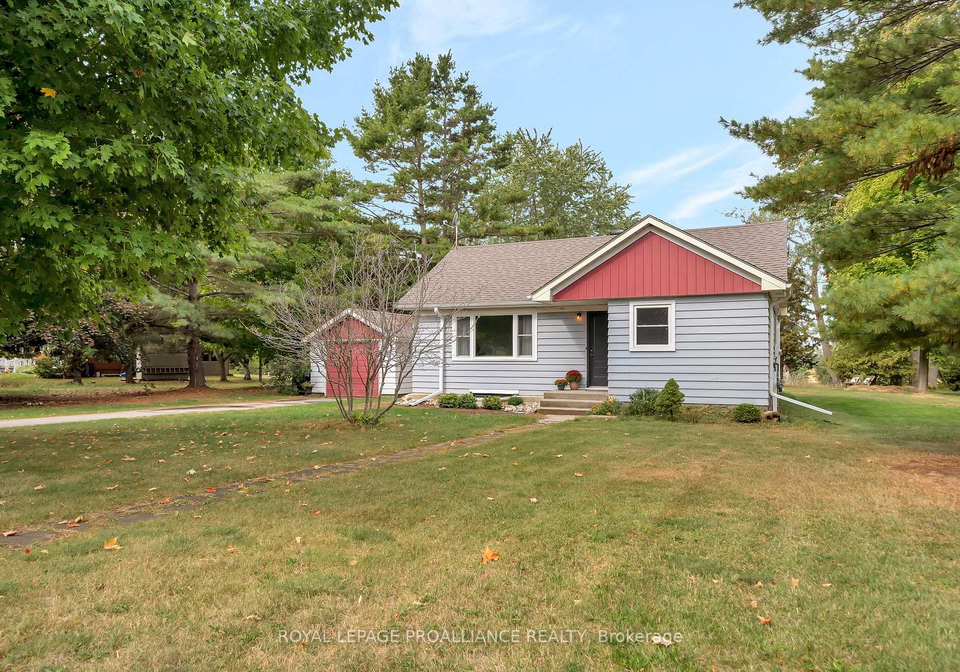 1446-county-road-12-prince-edward-county-ontario-x12423043