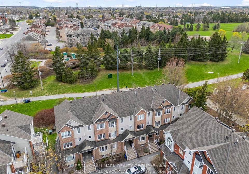 110h-centrepointe-drive-ottawa-ontario-x12423170