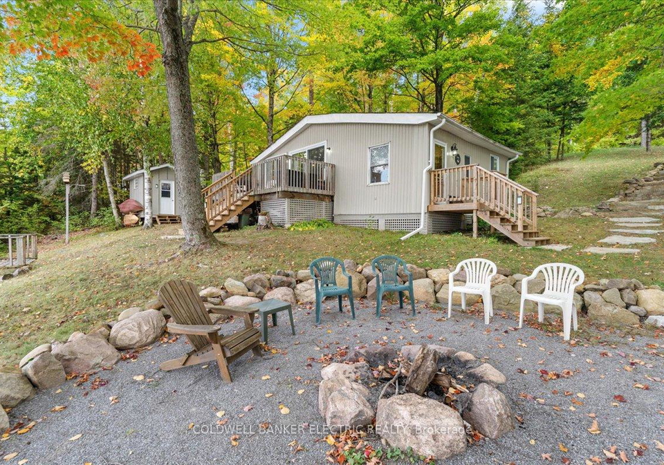 29-fire-route-296-trent-lakes-ontario-x12423191