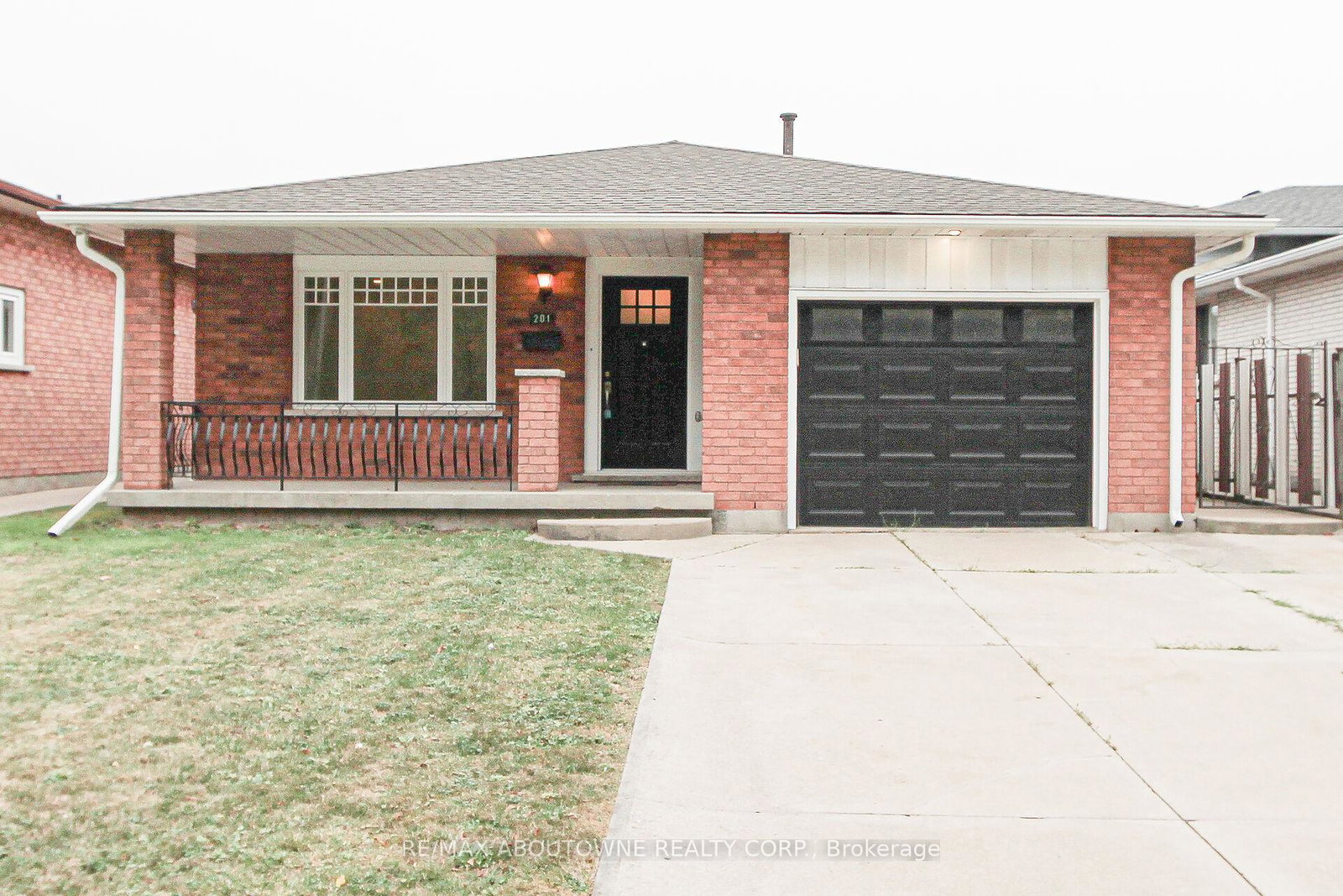 201-bow-valley-drive-hamilton-ontario-x12423272