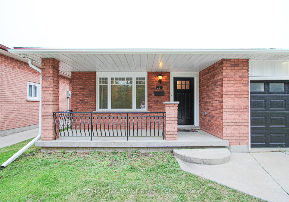 201-bow-valley-drive-hamilton-ontario-x12423272