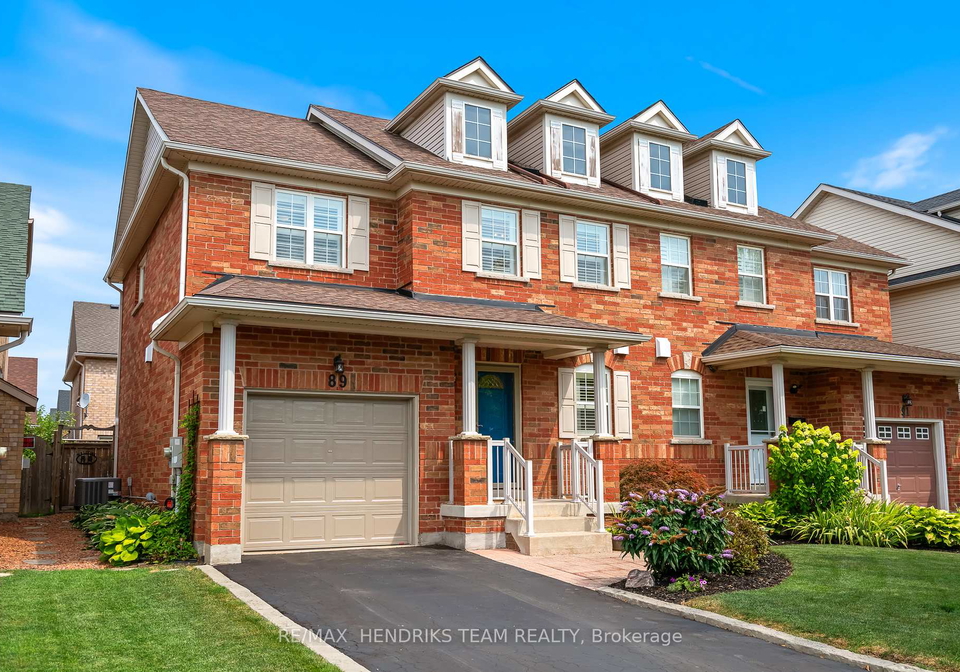 89-young-crescent-niagara-on-the-lake-ontario-x12423495