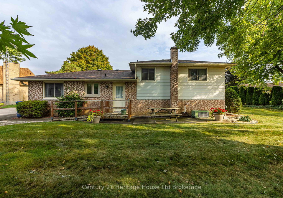 6-carleton-crescent-chatham-kent-ontario-x12423592