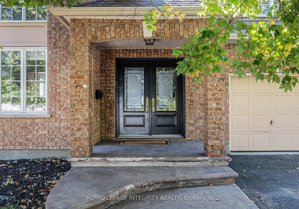 10-maybrook-place-ottawa-ontario-x12423628