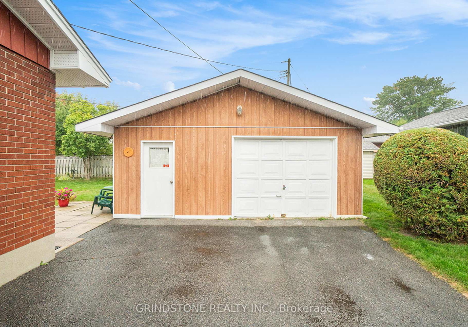 36-brent-avenue-ottawa-ontario-x12423652