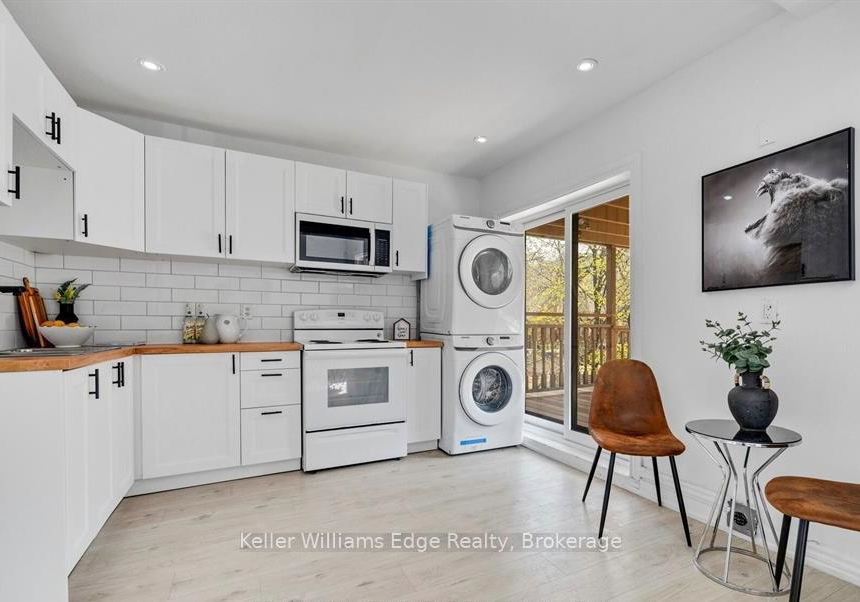 10-rutherford-avenue-hamilton-ontario-x12423807