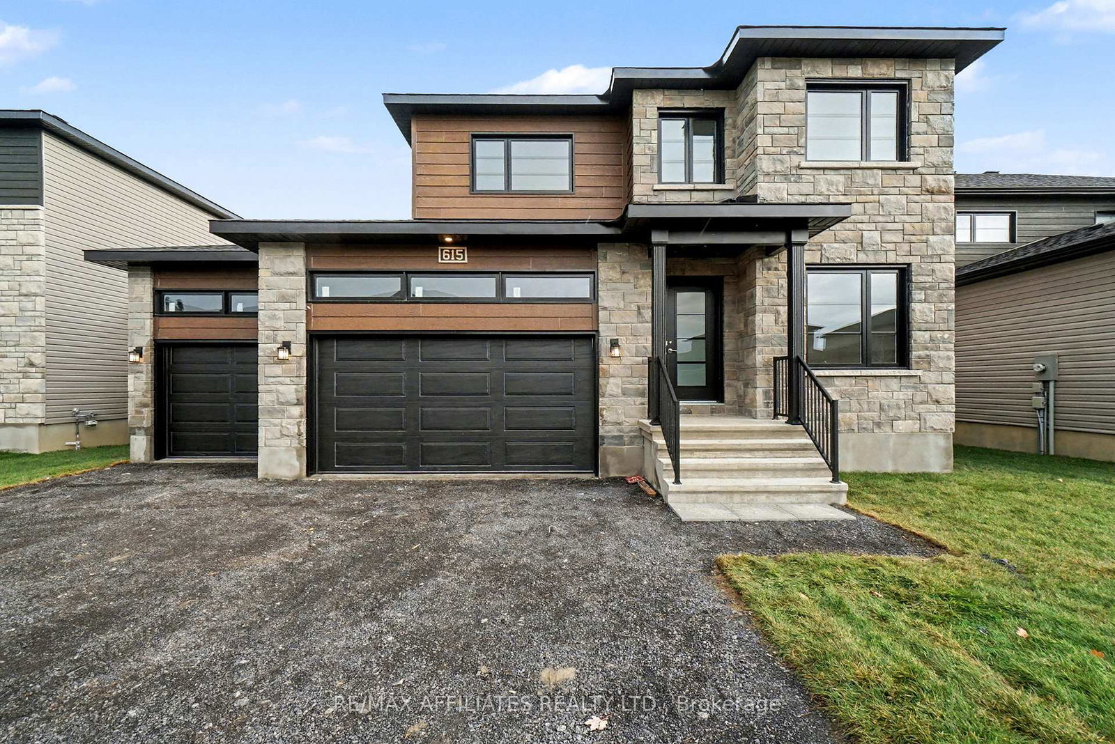 615-geneva-crescent-russell-ontario-x12423830