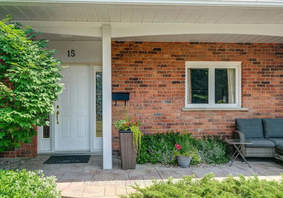 15-dickson-street-ottawa-ontario-x12423891