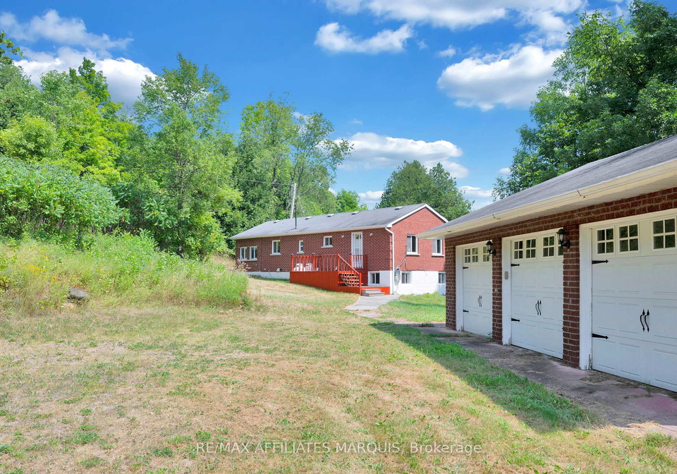 1009-gardiners-road-frontenac-ontario-x12423964