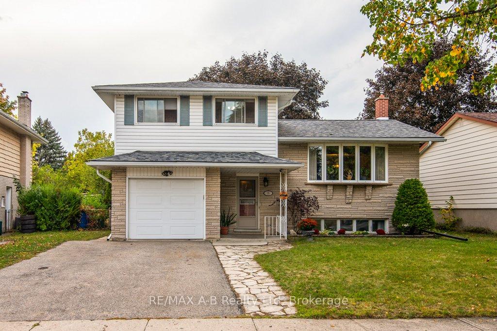 35-tecumseh-crescent-kitchener-ontario-x12424110
