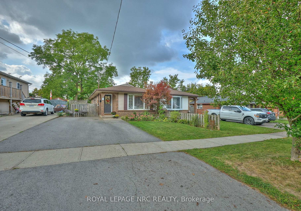 91-chapel-street-n-thorold-ontario-x12424144