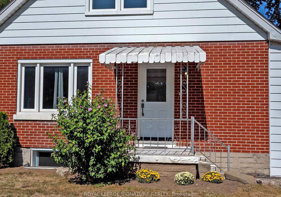 22-sherwood-avenue-kitchener-ontario-x12424207