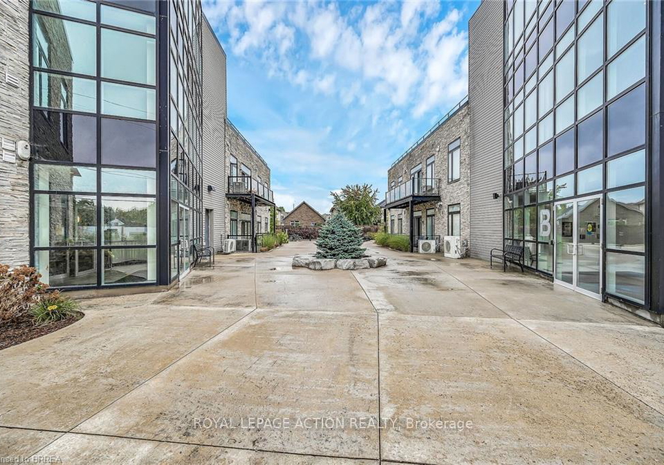 85-morrell-street-brantford-ontario-x12424235