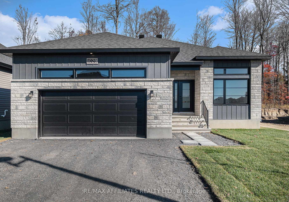 1028-chablis-crescent-russell-ontario-x12424304