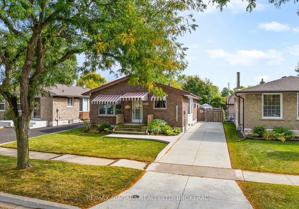 7402-sunhaven-drive-niagara-falls-ontario-x12424400