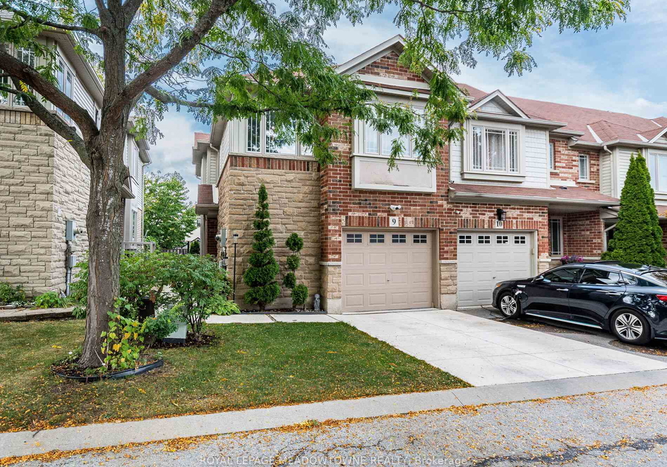 242-upper-mount-albion-road-hamilton-ontario-x12424405