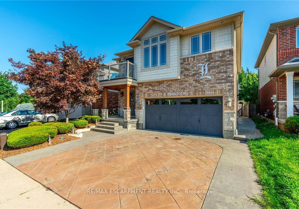 16-sycamore-crescent-grimsby-ontario-x12424532