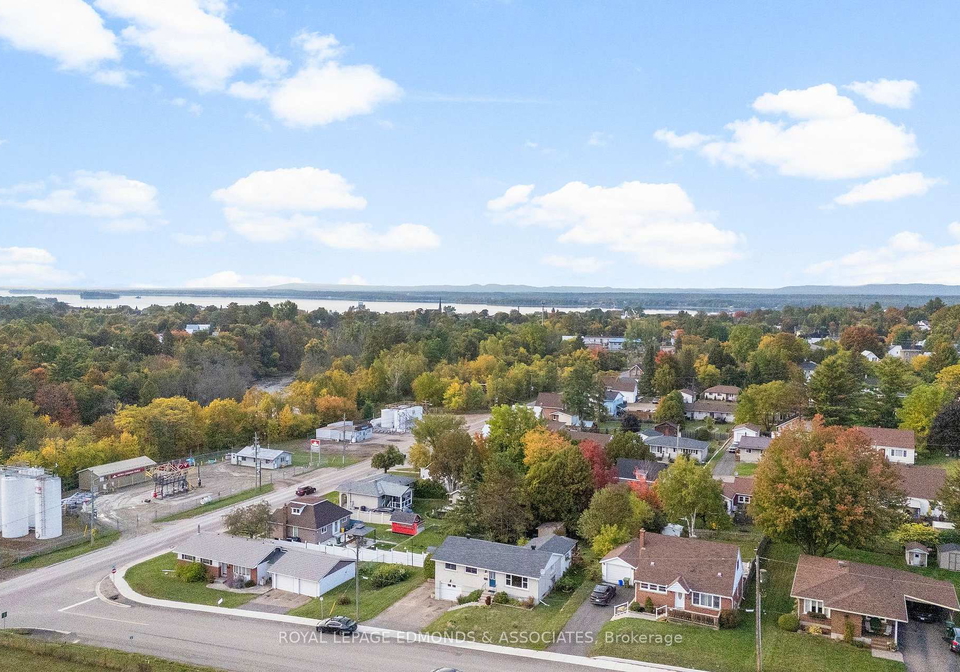 117-bell-street-pembroke-ontario-x12424680