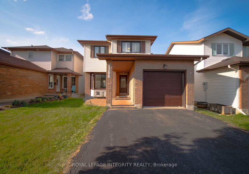 1266-famlit-court-ottawa-ontario-x12424766