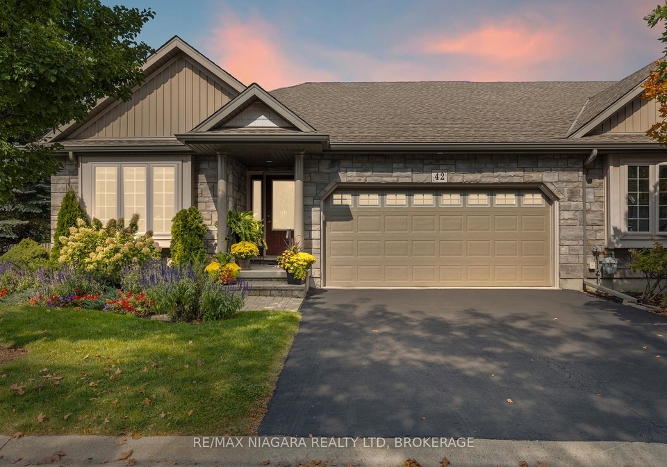 42-rose-glen-crescent-niagara-on-the-lake-ontario-x12424915