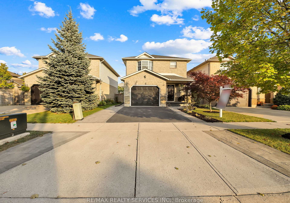 11-willowridge-way-hamilton-ontario-x12424920