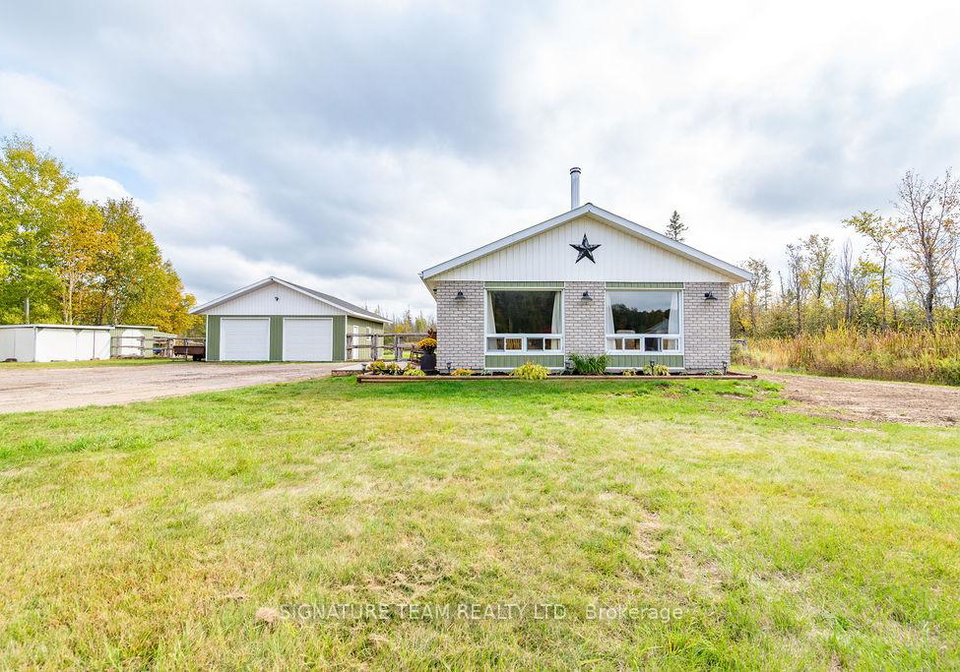 255-foymount-road-bonnechere-valley-ontario-x12424926