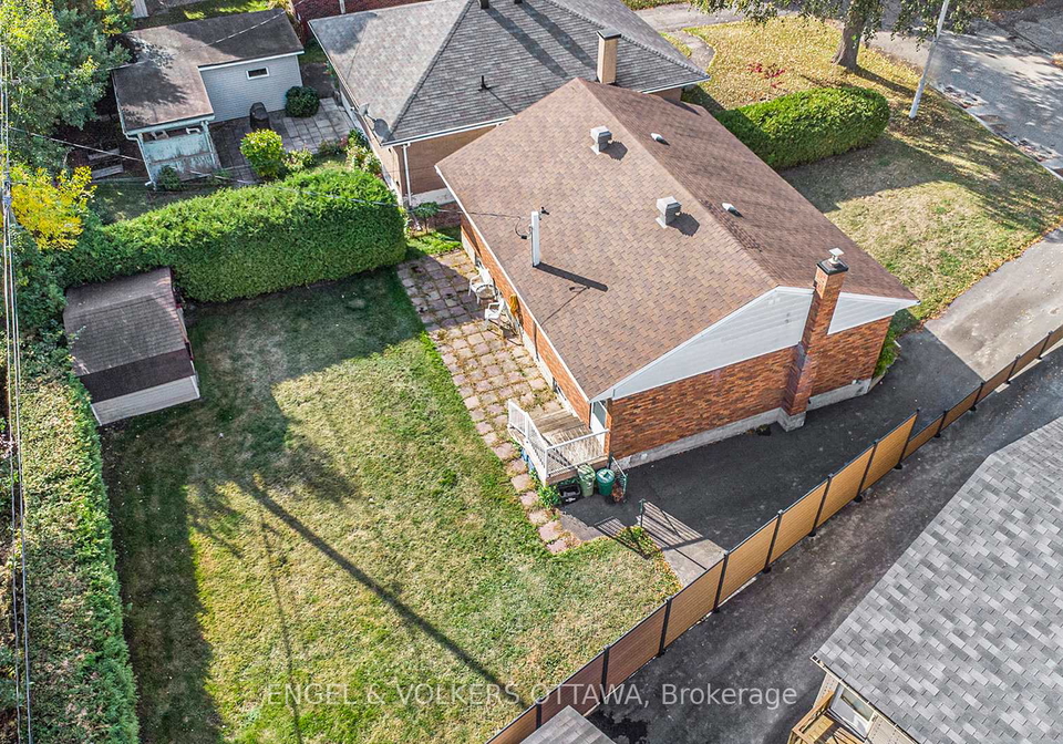 2061-vincent-street-ottawa-ontario-x12425231