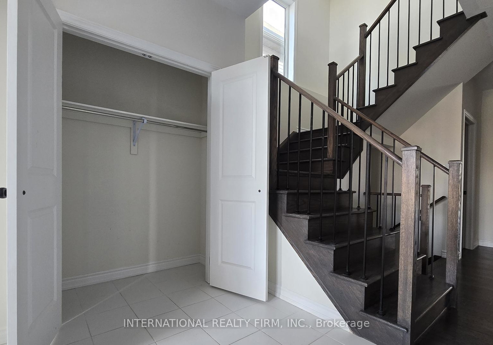 19-hancock-crescent-kawartha-lakes-ontario-x12425233