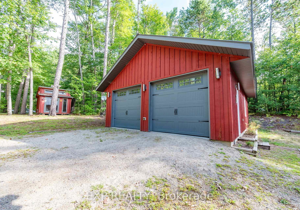 332-lachlan-lane-whitewater-region-ontario-x12425325