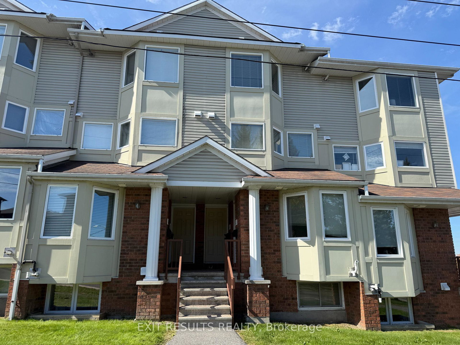1400-wildberry-court-orleans-convent-glen-and-area-ottawa-ontario-x12425338