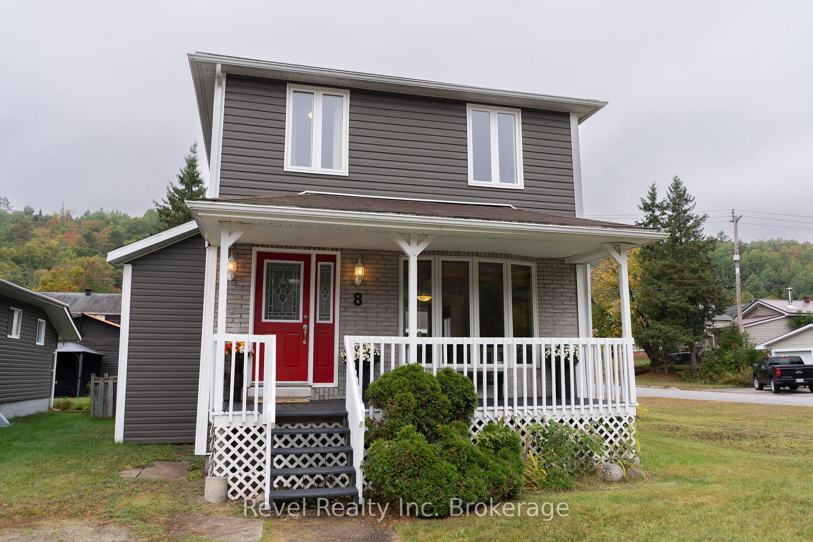 8-pine-street-unorganized-townships-ontario-x12425424