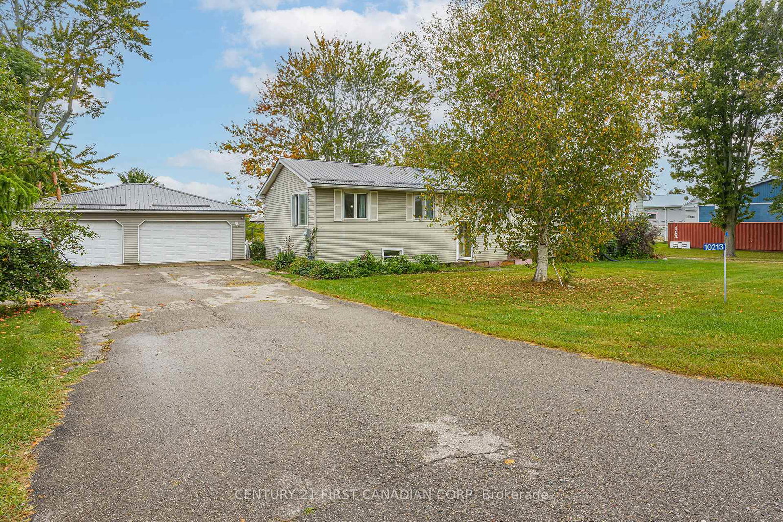 10213-iona-road-duttondunwich-ontario-x12425493