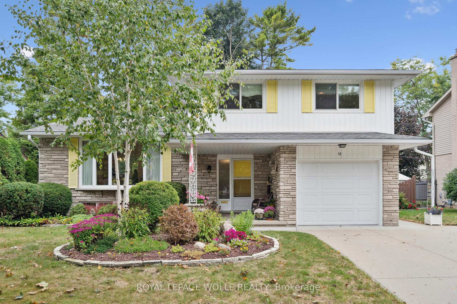 18-simpson-avenue-kitchener-ontario-x12425580
