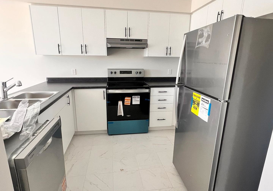 9-becker-street-n-stratford-ontario-x12425664
