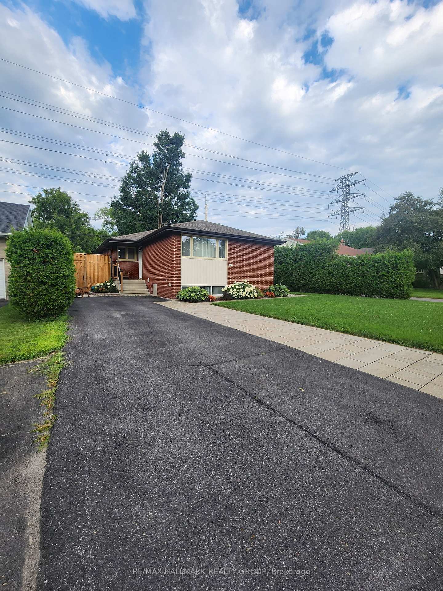 1185-woodside-drive-belair-park-copeland-park-and-area-ottawa-ontario-x12425766