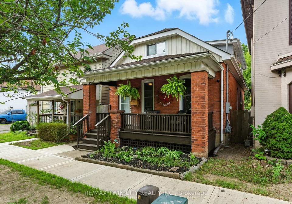 7-superior-street-brantford-ontario-x12425801