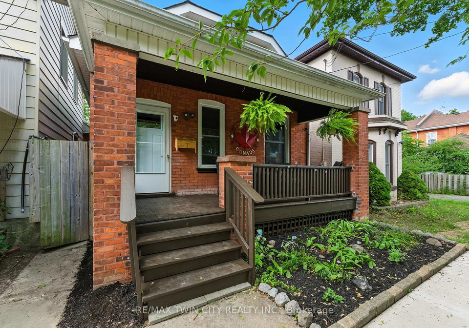 7-superior-street-brantford-ontario-x12425801